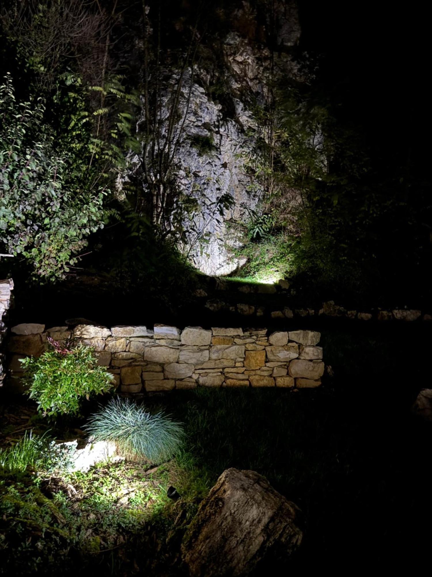 Maison Au Bord De L'Eau Les Roches Rochefort-sur-Nenon Kültér fotó